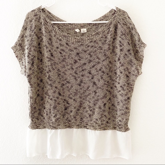 Anthropologie Sweaters - Moth | Short Sleeve Sweater with Skirted Bottom